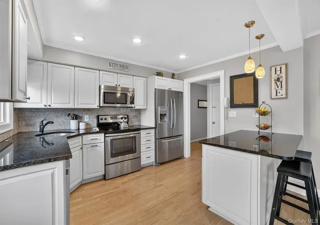 5th image of 1737 Paine St, Yorktown, NY 10598 | MLS# 991024