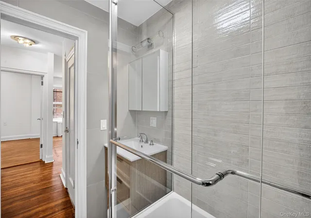 26th image of 48 25 43rd St #2J, Woodside, NY 11377 | MLS# 991073
