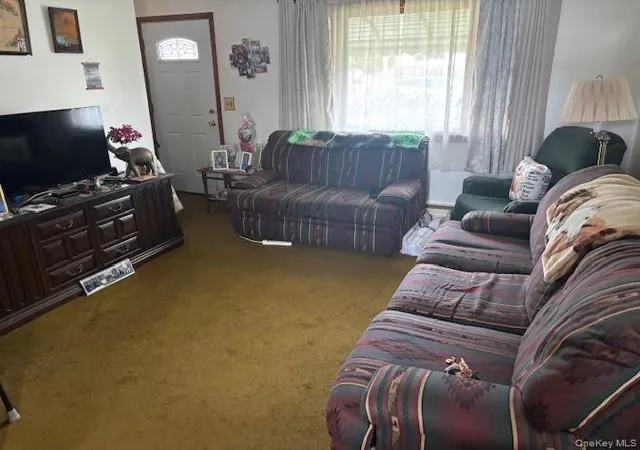 Photo 3 of Sale Pending at 17 Brown St, Riverhead, NY 11901 | MLS# 991100 | Listing updated on 2026-05-12