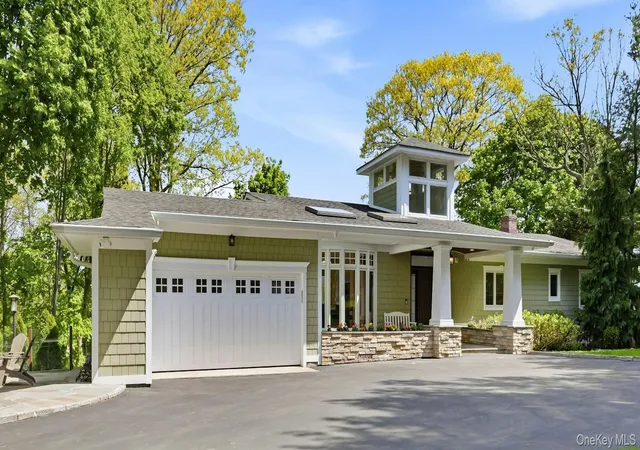 3rd image of 108 East Neck Rd, Huntington, NY 11743 | MLS# 991101