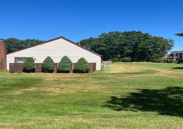 Homes for sale in Brookhaven, NY | 50 Gauguin Ct, Brookhaven, NY 11953
