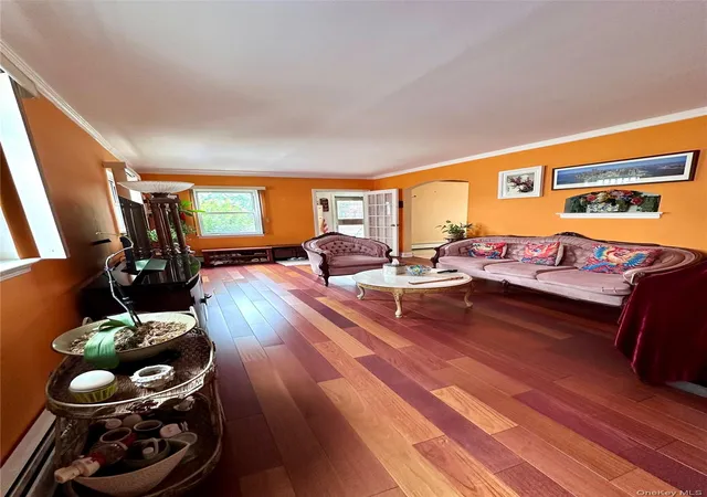 Photo 4 of Single family home for sale at 75-19 188th Street, New York, NY 11366 | MLS# 991125 | Listing updated on 2026-09-20