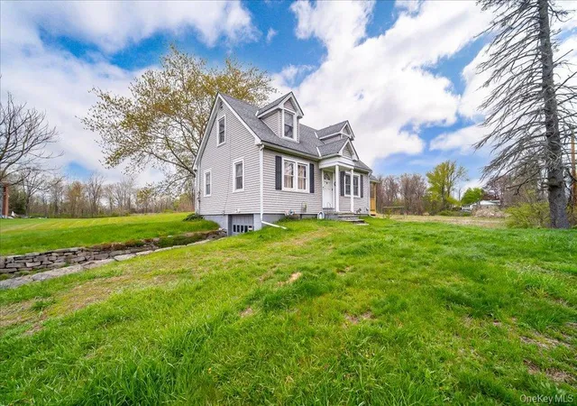 3rd image of 144 Cream St, Poughkeepsie, NY 12601 | MLS# 991169