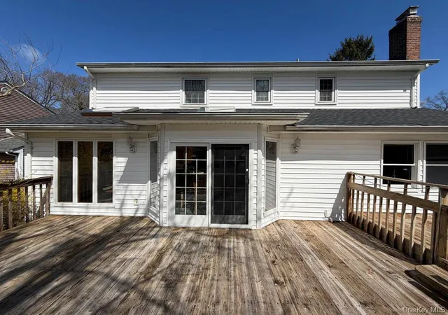 Photo 2 of Sale Pending at 20 Harby Dr, Huntington, NY 11743 | MLS# 991175 | Listing updated on 2026-07-11