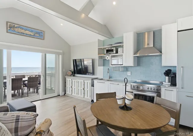 5th image of 905 Dune Rd, Southampton, NY 11978 | MLS# 991189