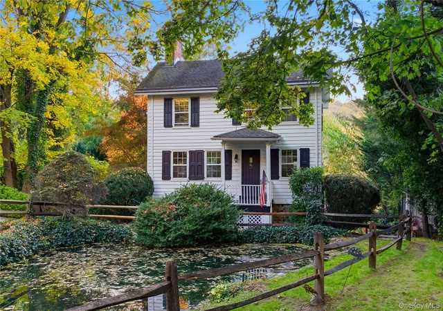 Photo 2 of Single family home for sale at 80 E Broadway, North Hempstead, NY 11576 | MLS# 991201 | Listing updated on 2026-05-19