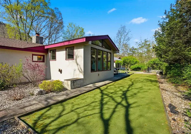 Photo 3 of Sale Pending at 7 Marron Ln, New Paltz, NY 12561 | MLS# 991243 | Listing updated on 2026-07-24