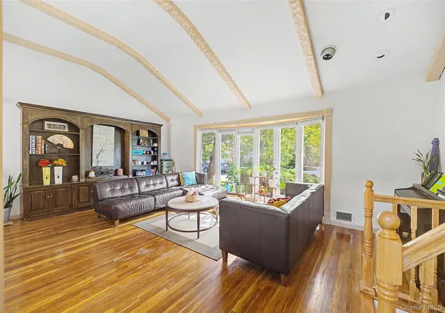 Photo 3 of Single family home for sale at 105 Serpentine Ln, North Hempstead, NY 11507 | MLS# 991281 | Listing updated on 2026-08-01