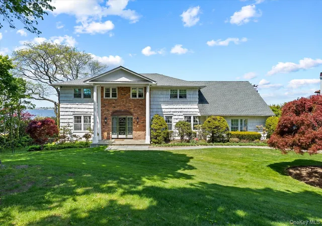 Photo 3 of Single family home for sale at 24 Cricket Ln, Great Neck, NY 11024 | MLS# 991342 | Listing updated on 2026-05-14