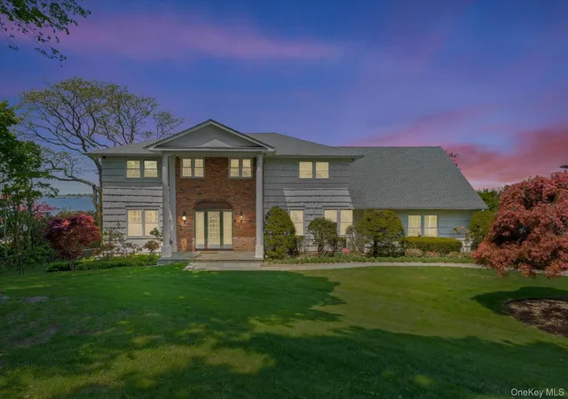 Photo 4 of Single family home for sale at 24 Cricket Ln, Great Neck, NY 11024 | MLS# 991342 | Listing updated on 2026-05-14