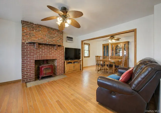 Photo 3 of Sale Pending at 149 07 12th Avenue, New York, NY 11357 | MLS# 991347 | Listing updated on 2026-06-03