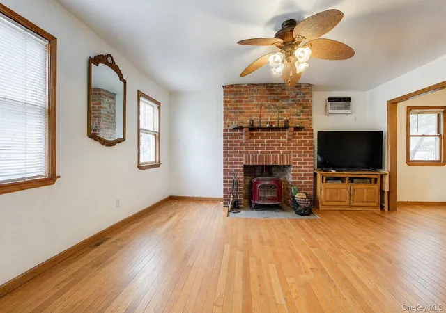 Photo 3 of Sale Pending at 149-07 12th Avenue, New York, NY 11357 | MLS# 991347 | Listing updated on 2026-06-03