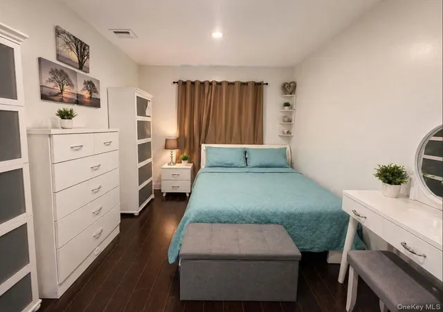 Photo 4 of House for sale at 157-18 65th Avenue, Flushing, NY 11367 | MLS# 991371 | Listing updated on 2026-09-13