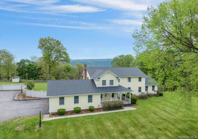 Homes for sale in Blooming Grove, NY | 97 Moffat Rd, Blooming Grove, NY 10992 | MLS# 991397