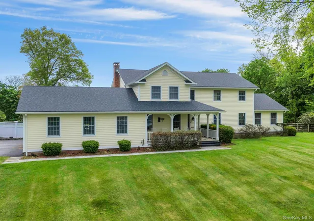 Homes for sale in Blooming Grove, NY | 97 Moffat Rd, Blooming Grove, NY 10992 | MLS# 991397
