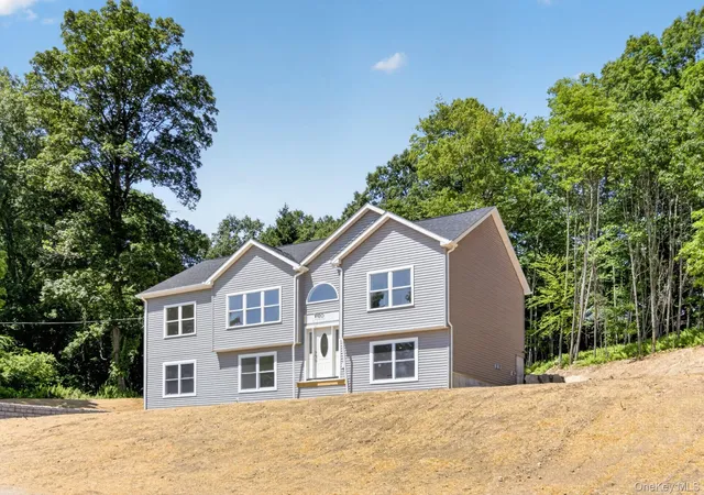 1st image of 592 Ludingtonville Rd, Kent, NY 12531 | MLS# 991422