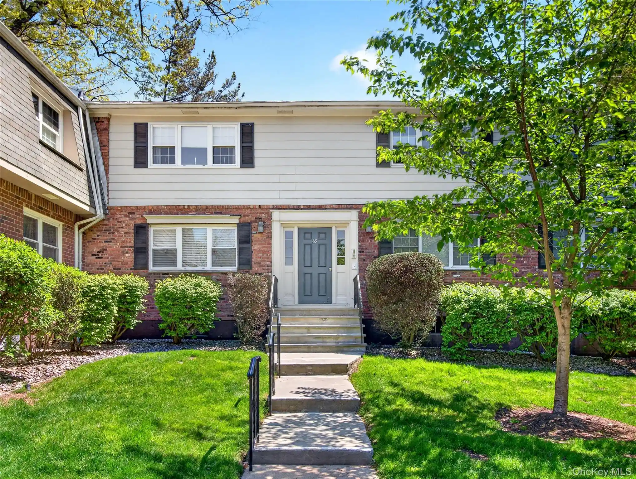Listing Photo 2 - Condo for sale in 68 Bon Aire Cir located at 68 Bon Aire Cir, Ramapo, NY 10901 - Unit #P11