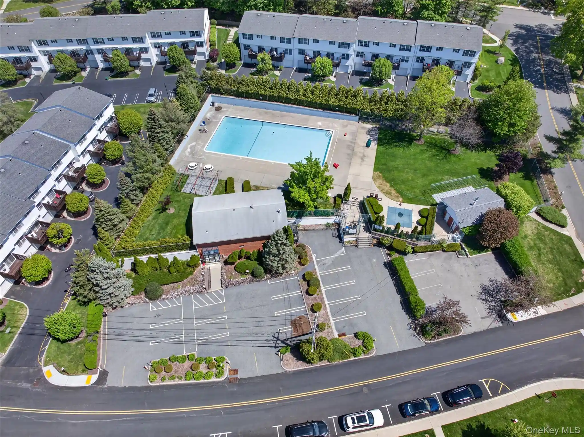 Listing Photo 34 - Condo for sale in 68 Bon Aire Cir located at 68 Bon Aire Cir, Ramapo, NY 10901 - Unit #P11