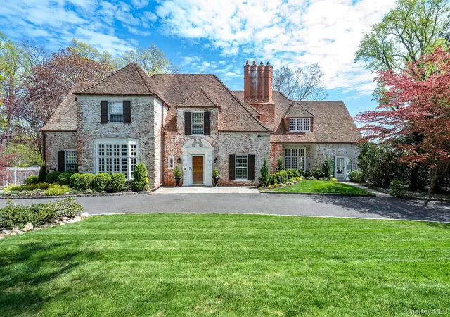 Photo 1 of Sale Pending at 8 Rittenhouse Rd, Eastchester, NY 10708 | MLS# 991441 | Listing updated on 2026-05-21