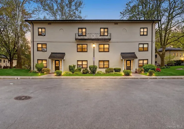 1st image of 2 Field End Lane #2L, Eastchester, NY 10709 | MLS# 991458