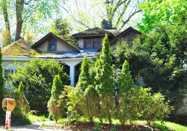 12th image of 50 Cedar St, Brookhaven, NY 11790 | MLS# 991478