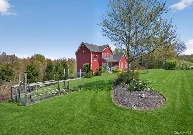 5th image of 2 Primrose Ln, Chester, NY 10918 | MLS# 991517