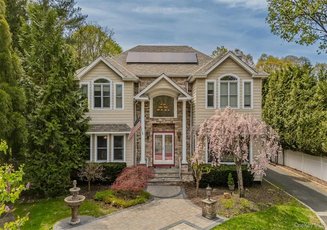 Photo 1 of Sale Pending at 138 Cambon Ave, Saint James, NY 11780 | MLS# 991522 | Listing updated on 2026-05-28