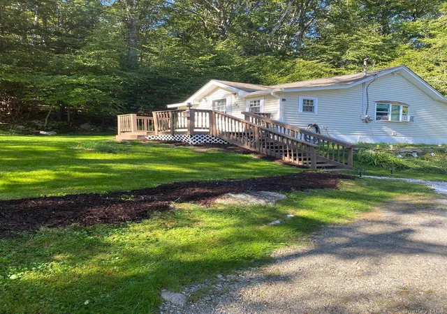 3rd image of 105 Main St, Mount Hope, NY 10963 | MLS# 991530