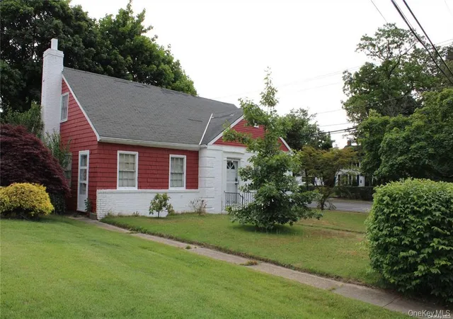Homes for sale in Hempstead, NY | 361 Walton St, Hempstead, NY 11552 | MLS# 991531