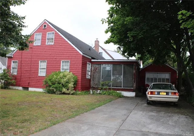 Homes for sale in Hempstead, NY | 361 Walton St, Hempstead, NY 11552 | MLS# 991531