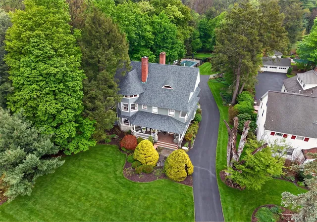 Photo 3 of Single family home for sale at 26 Maple Ave, Warwick (town), NY 10990 | MLS# 991564 | Listing updated on 2026-09-21