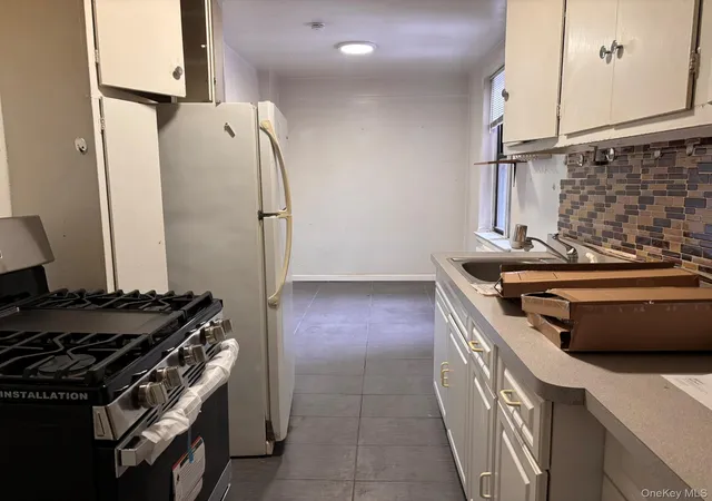 3rd image of 730 E 232Nd St #3G, New York, NY 10466 | MLS# 991569