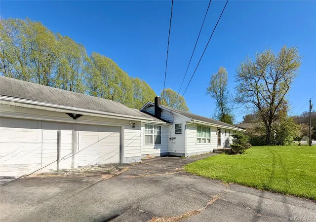 Homes for sale in Wawarsing, NY | 24 Cherry Ln, Wawarsing, NY 12428 | MLS# 991604