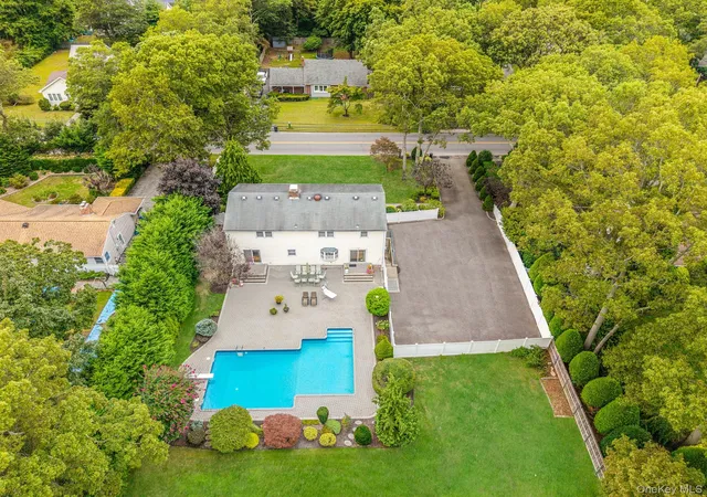 3rd image of 222 Jamaica Ave, Medford, NY 11763 | MLS# 991624