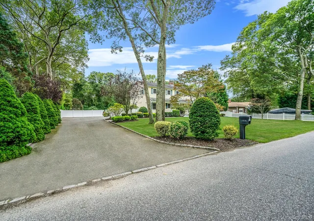 4th image of 222 Jamaica Ave, Medford, NY 11763 | MLS# 991624