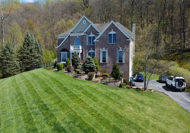 2nd image of 194 Devon Farms Rd, Stormville, NY 12582 | MLS# 991644
