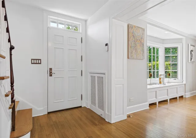 3rd image of 746 The Pkwy, Mamaroneck, NY 10543 | MLS# 991759