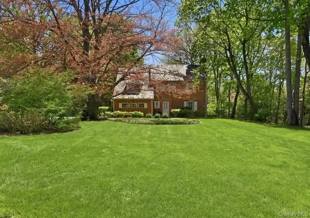 3rd image of 4 The Birches, Roslyn, NY 11576 | MLS# 991775