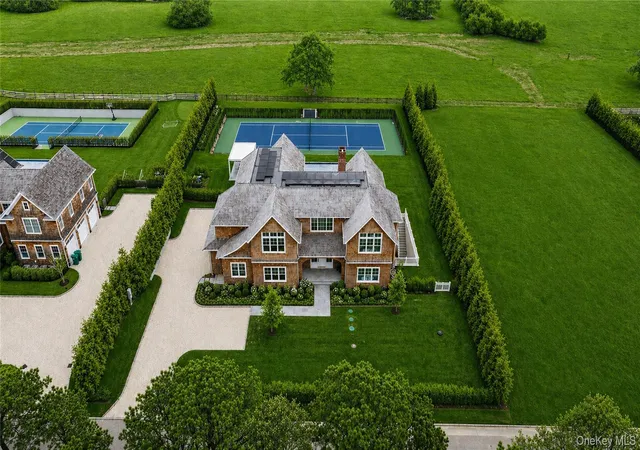 Photo 1 of Mansion for sale at 460 Edge Of Woods Rd, Southampton, NY 11968 | MLS# 991792 | Listing updated on 2026-10-04