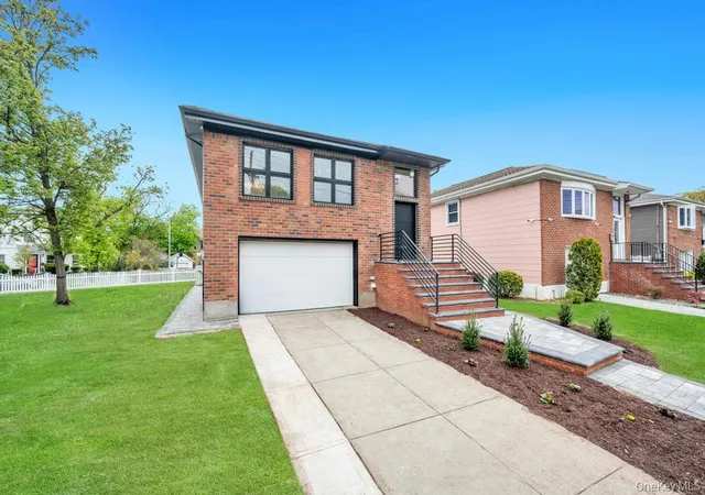 Photo 3 of Single family home for sale at 112-01 175 Street, New York, NY 11433 | MLS# 991793 | Listing updated on 2026-08-07