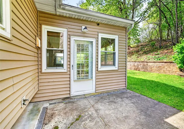 32nd image of 27 Hastings Lane Lane, Stony Point, NY 10980 | MLS# 991823