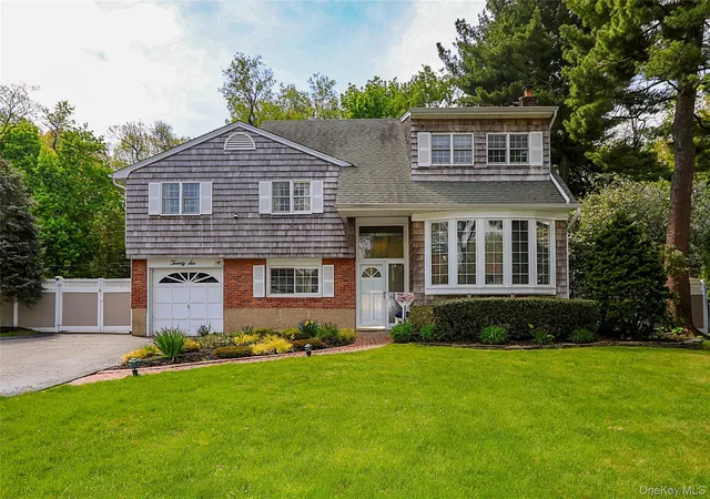 Homes for sale in Glen Cove, NY | 26 Daniel Dr, Glen Cove, NY 11542 | MLS# 991849