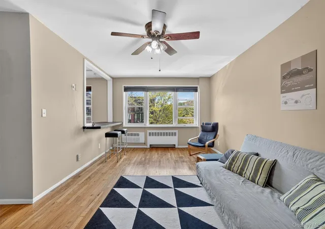 Homes for sale in Greenburgh, NY | 30 E Hartsdale Ave #2A, Greenburgh, NY 10530 | MLS# 991861