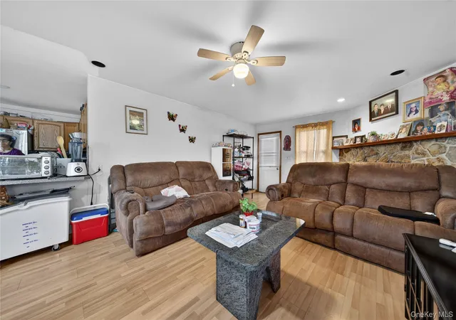 Photo 3 of Sale Pending at 682 Lowell St, Westbury, NY 11590 | MLS# 991864 | Listing updated on 2026-07-23