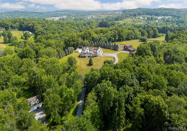 Photo 3 of Single family home for sale at 32 Old Chester Rd, Goshen, NY 10924 | MLS# 991885 | Listing updated on 2026-07-10