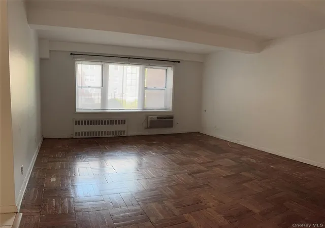 3rd image of 2 Sadore Ln #1R, Yonkers, NY 10710 | MLS# 991920