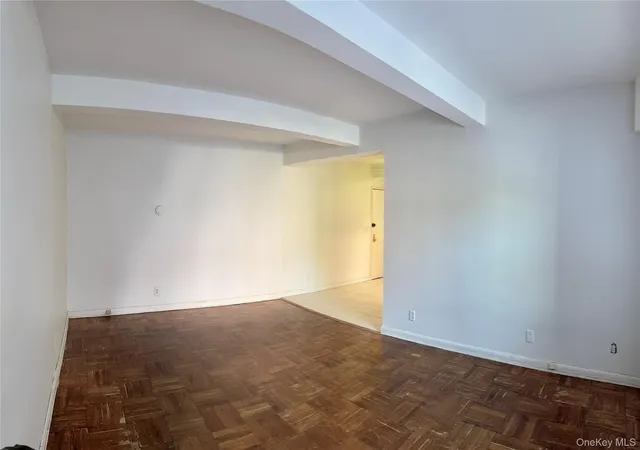 4th image of 2 Sadore Ln #1R, Yonkers, NY 10710 | MLS# 991920