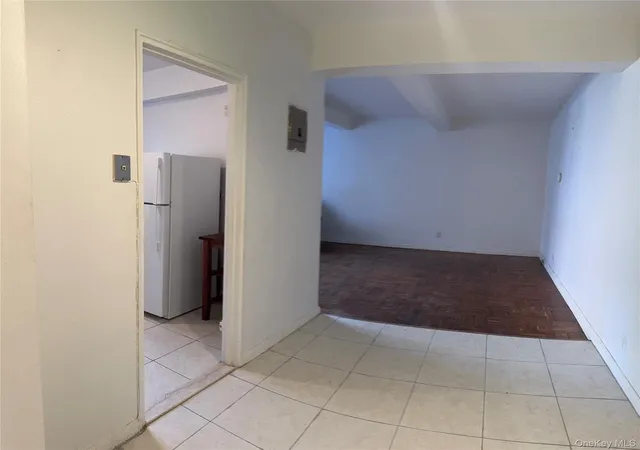5th image of 2 Sadore Ln #1R, Yonkers, NY 10710 | MLS# 991920