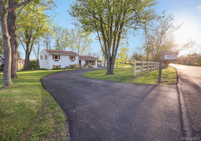Homes for sale in Hamptonburgh, NY | 237 Sarah Wells Trl, Hamptonburgh, NY 10916 | MLS# 991937