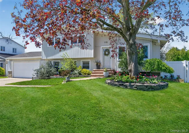 4th image of 182 W 21St St, Deer Park, NY 11729 | MLS# 991961